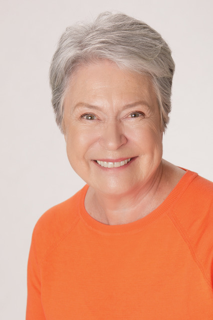 Paulette-Bourgeois_2023_PCPortraits-by-Mina_01